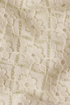 Phoebe Top Artiste Lace