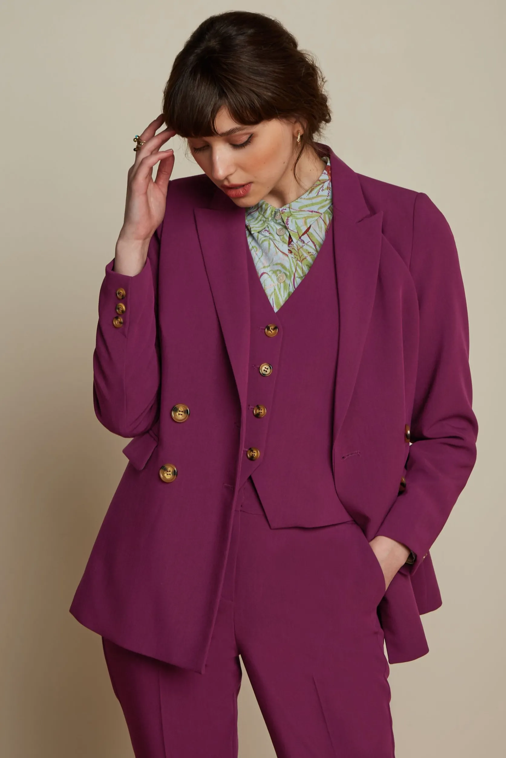 Tina Blazer Simonet